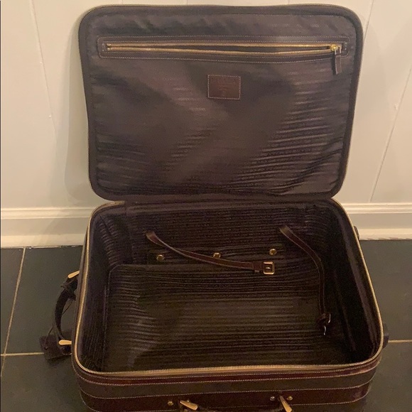 Prada Luggage - Picture 6 of 6